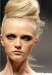 Пучок на макушке - модная причёска Весны 2011